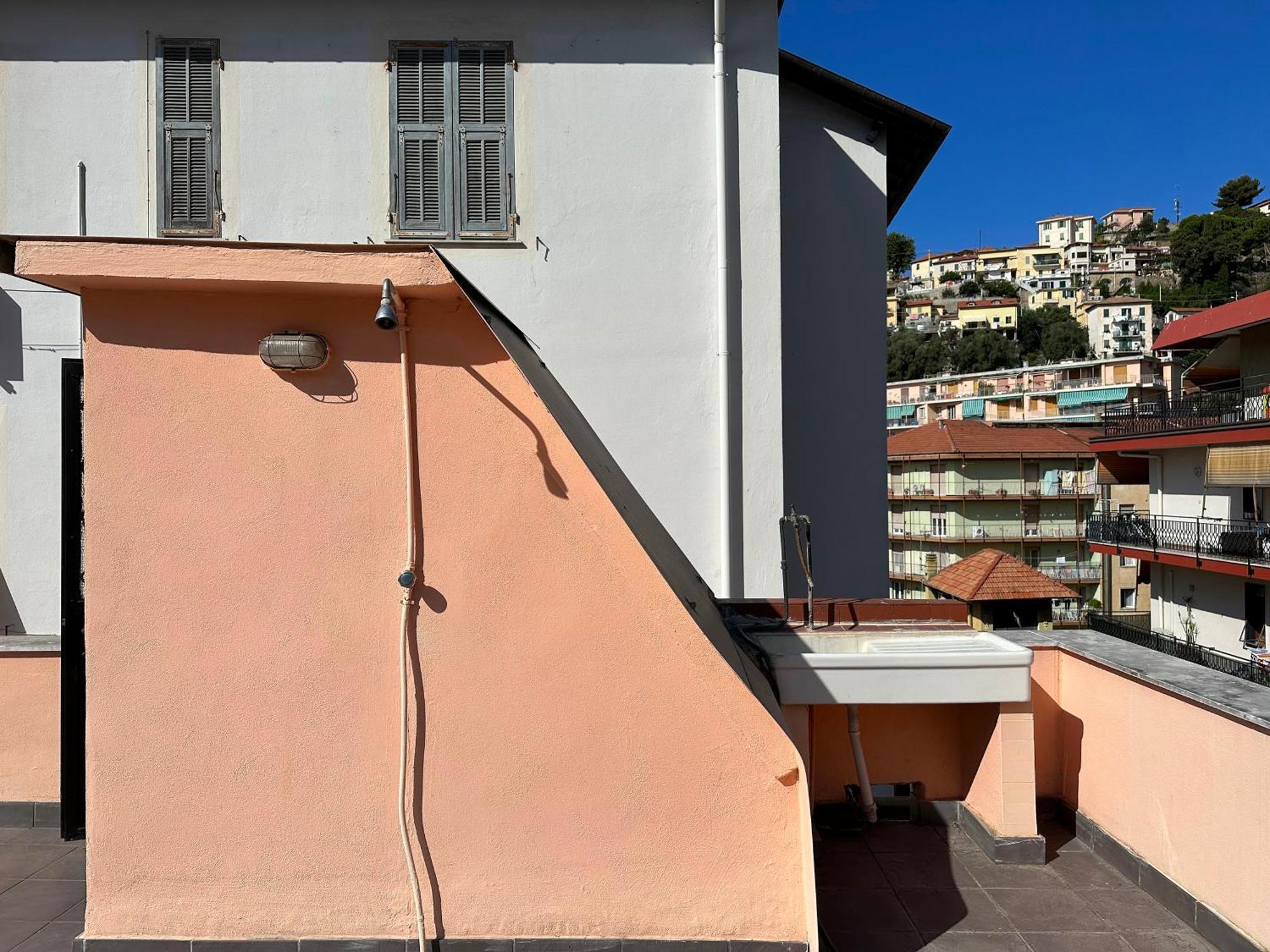 Casa Di Luca - Le Sorelle - A 1 Minuto Dal Centro Sanremo Exterior foto